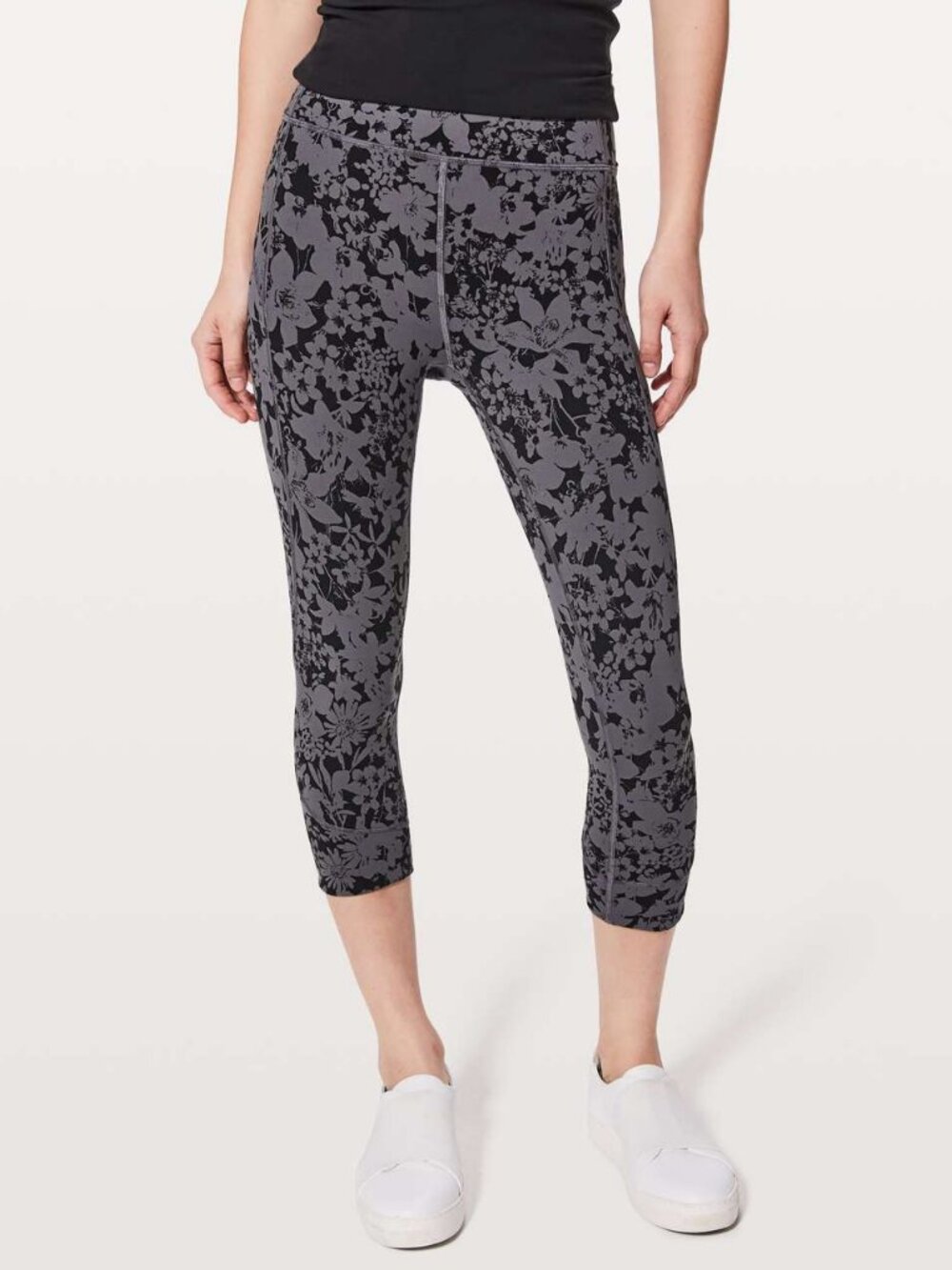 Lululemon In Movement Crop 19" Efflorescent Nebula